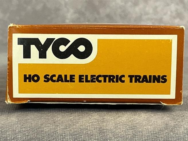 Tyco Midnight Special Electric Train Set - 5