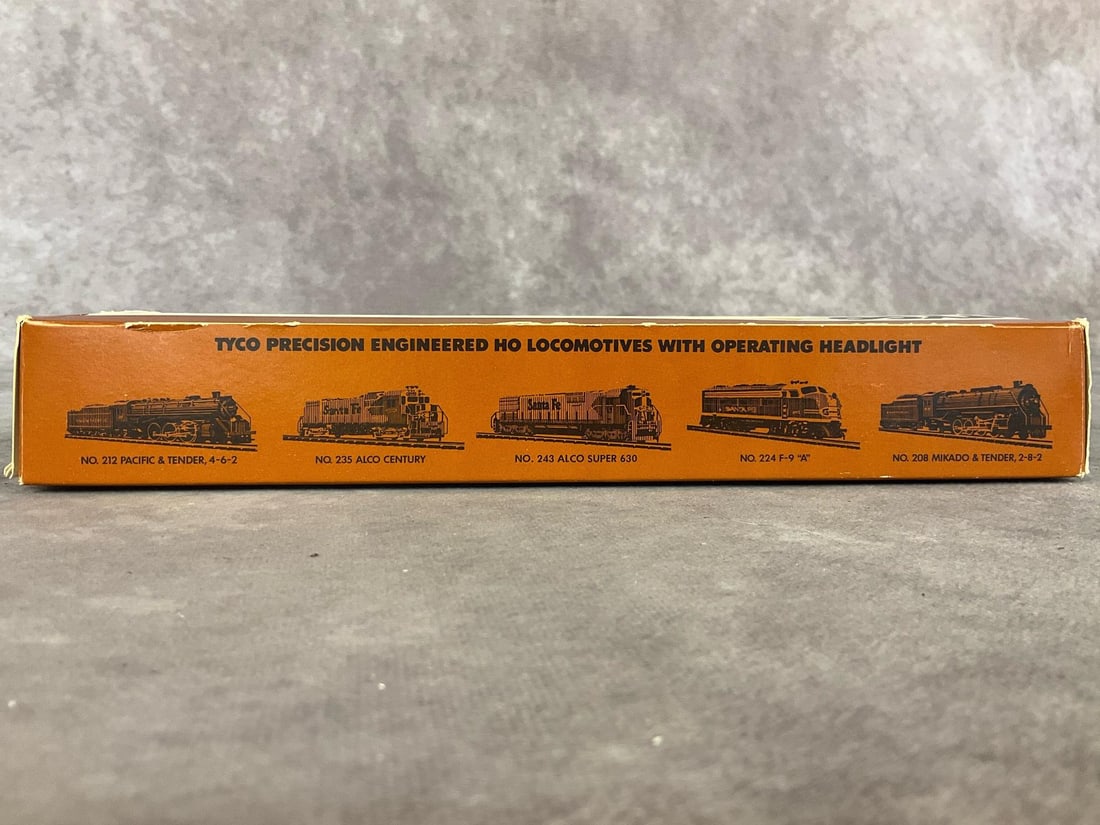Tyco Midnight Special Electric Train Set - 7