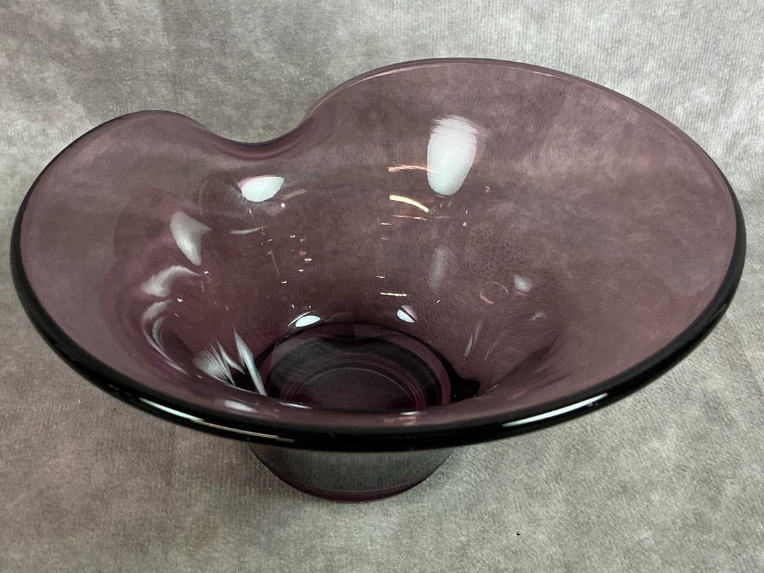 Amethyst Glass - 7