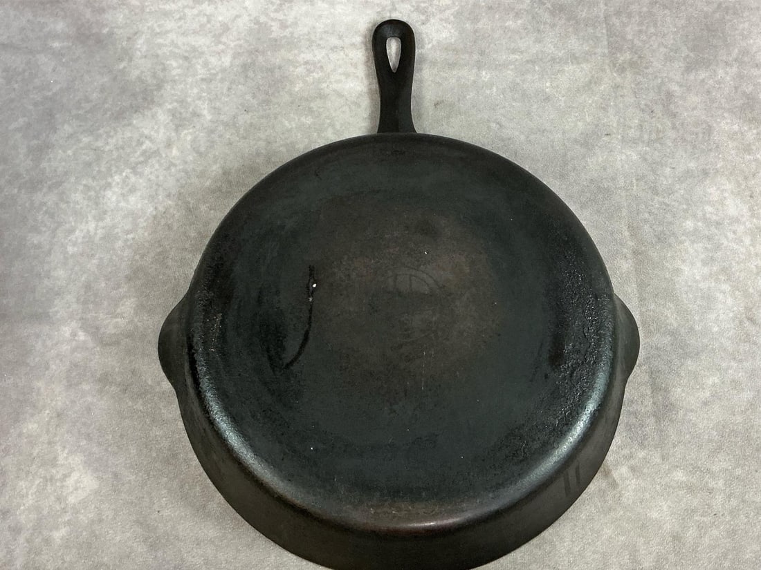Griswold Skillet - 4