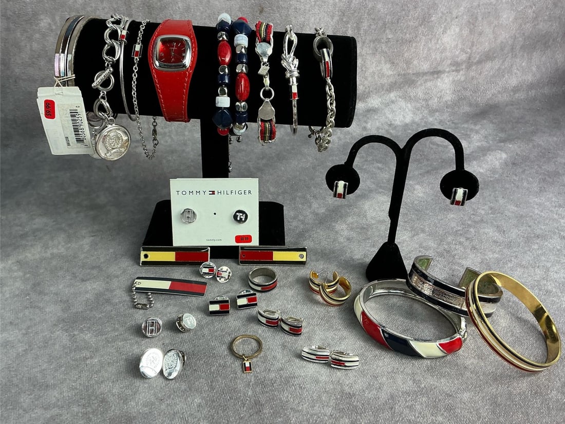 Bangle Delight & More - 2