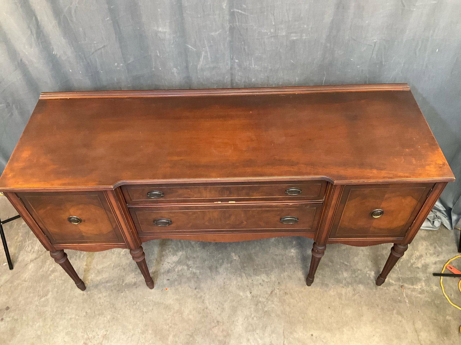 Sheraton Style Sideboard - 6