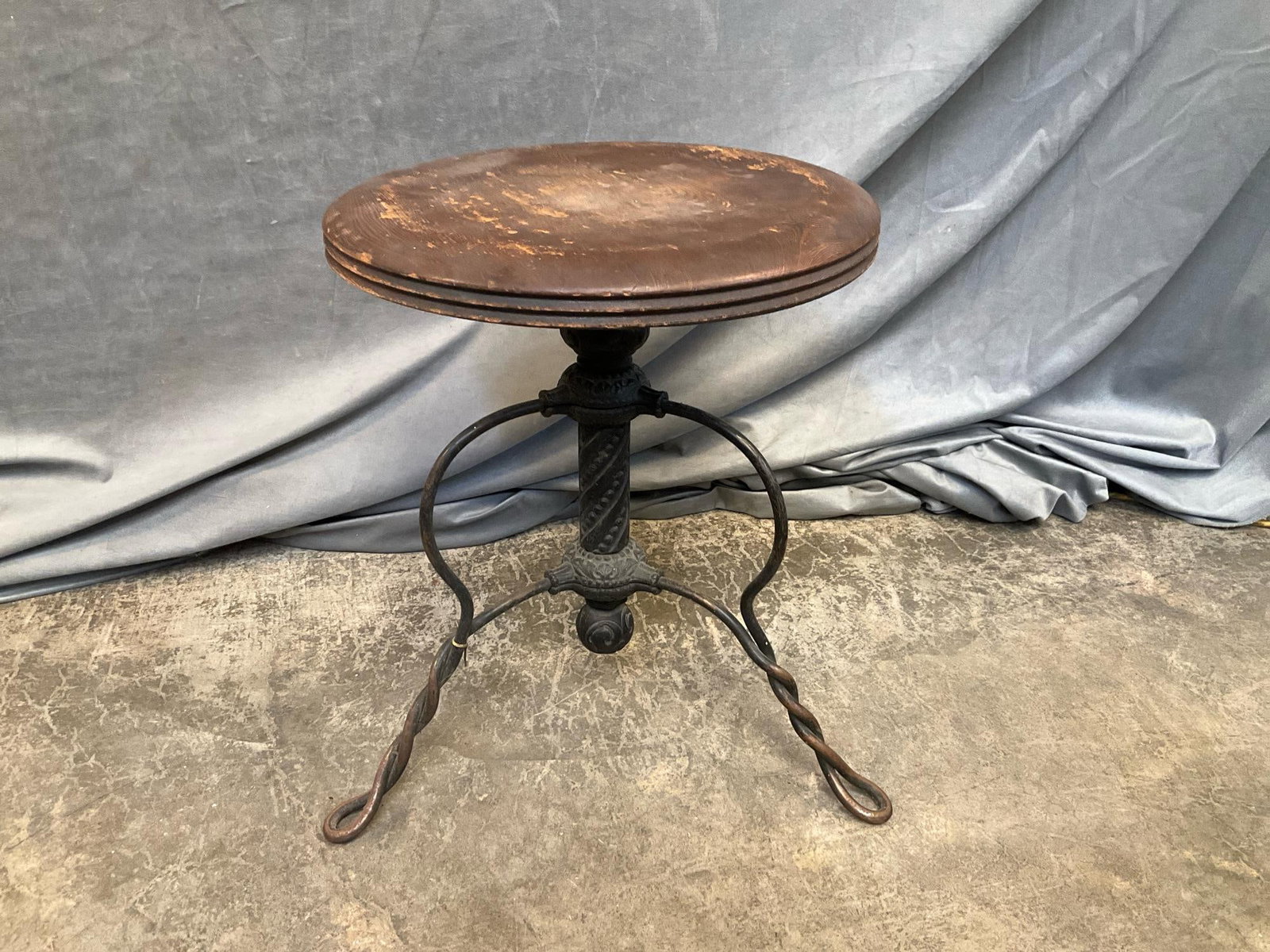 Tonk Piano Stool - 5
