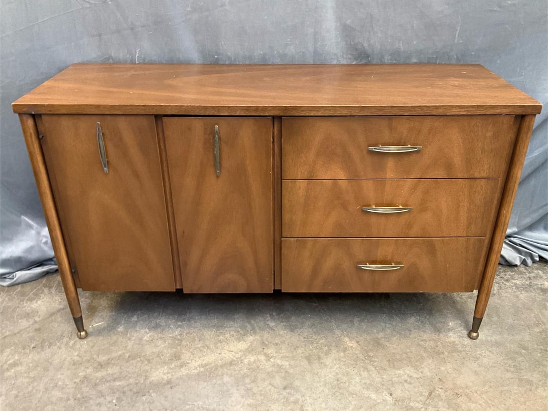 MCM Dresser/Sideboard (1 of 9)