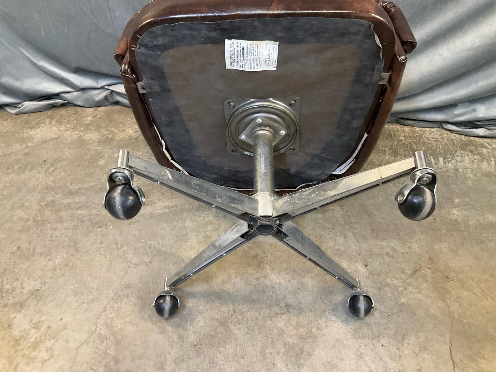 MCM Table /Chairs - 13