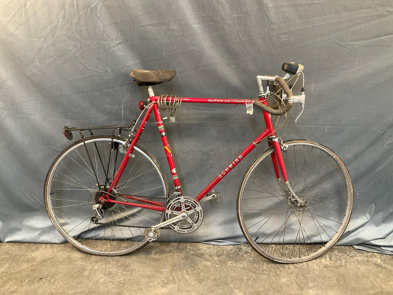 Schwinn Bicycle (1 of 10)