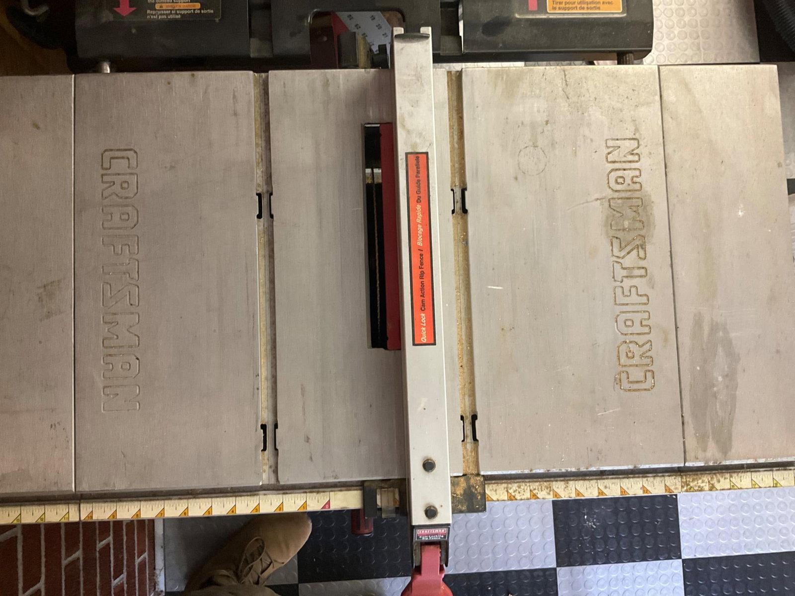 Craftsman Table Saw - 3