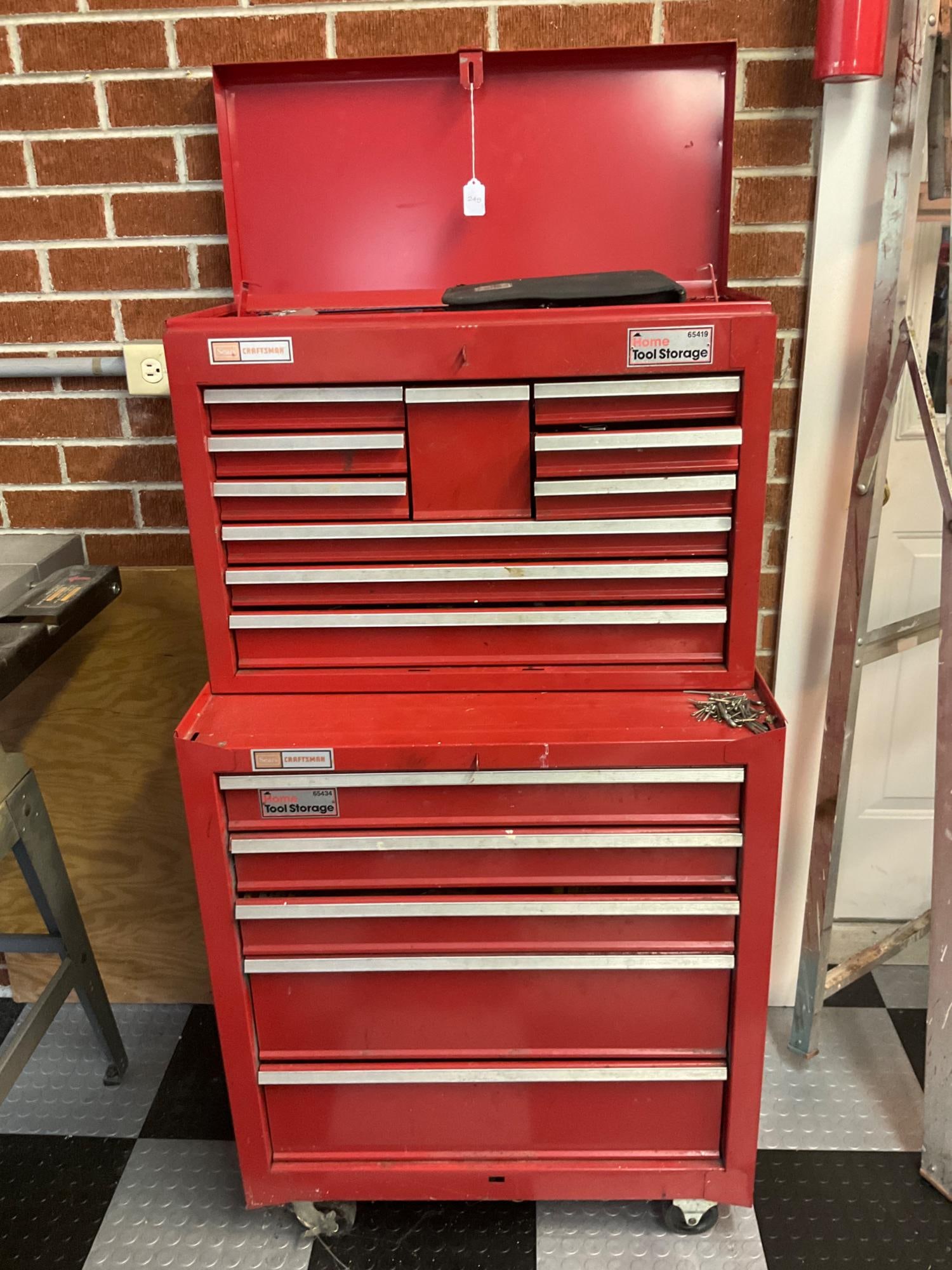 Craftsman Tool Box & Tools (1 of 11)