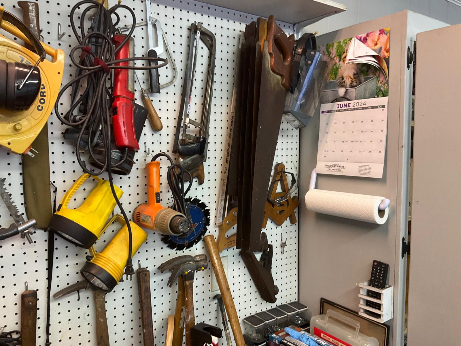 Wall and Cabinet Tools - 6