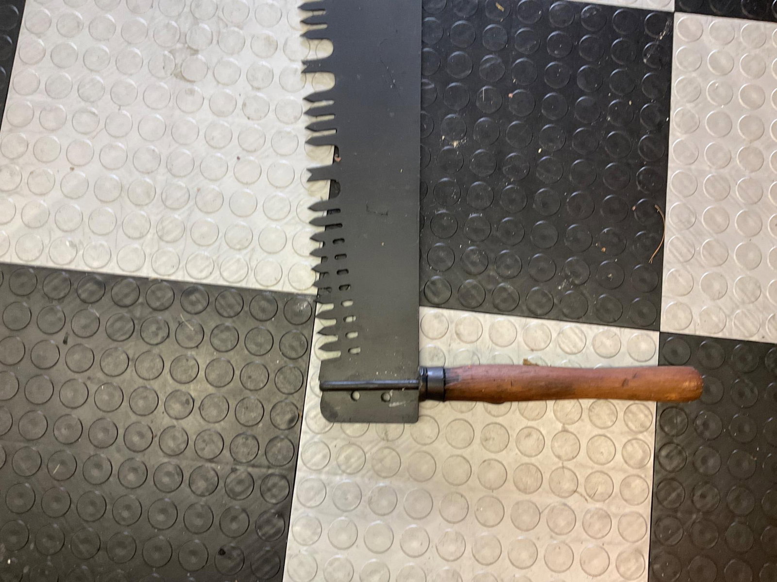 Crosscut Saw - 2
