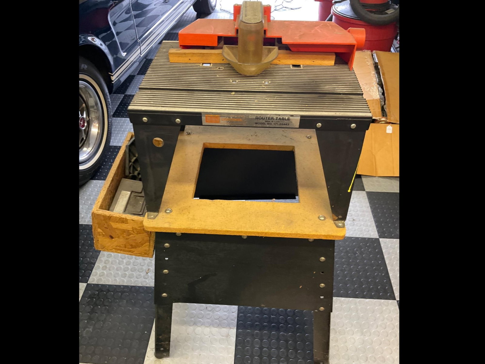 Craftsman Router Table (1 of 4)