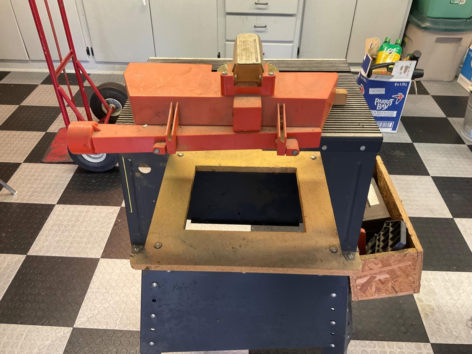 Craftsman Router Table - 4