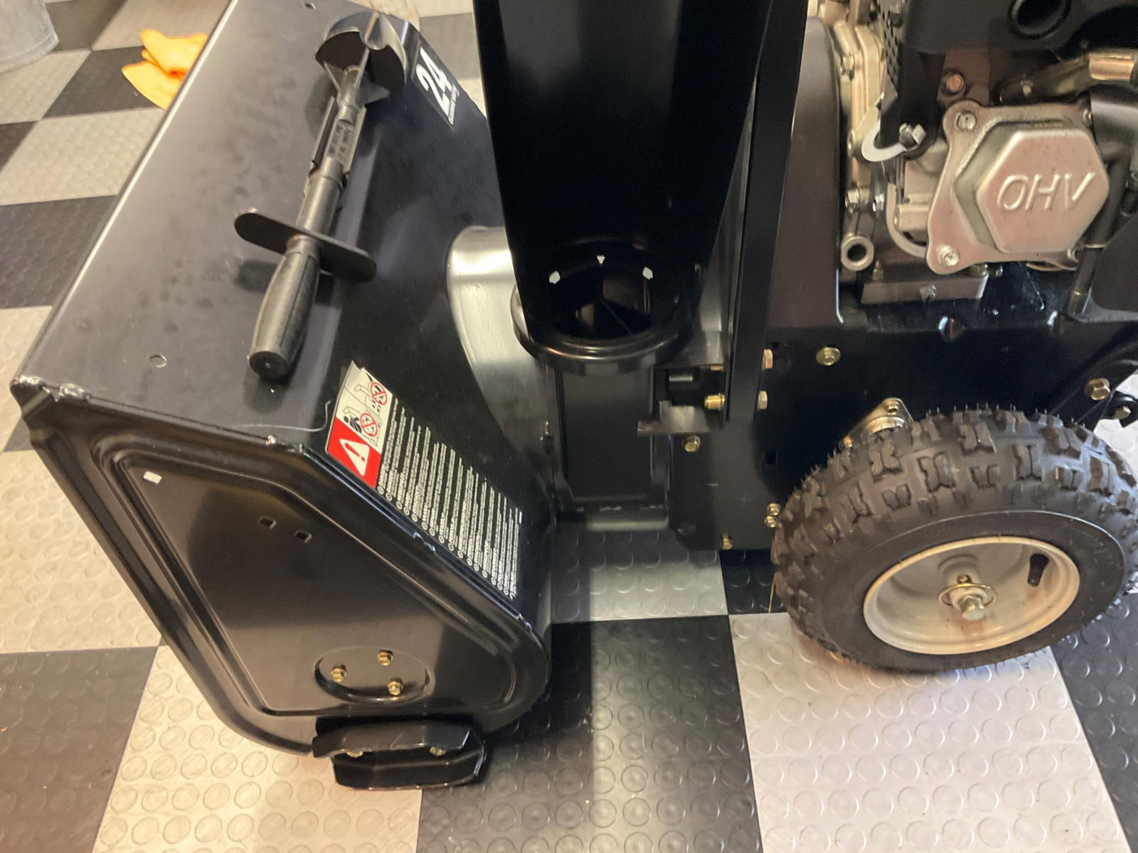 Snow Blower - 8