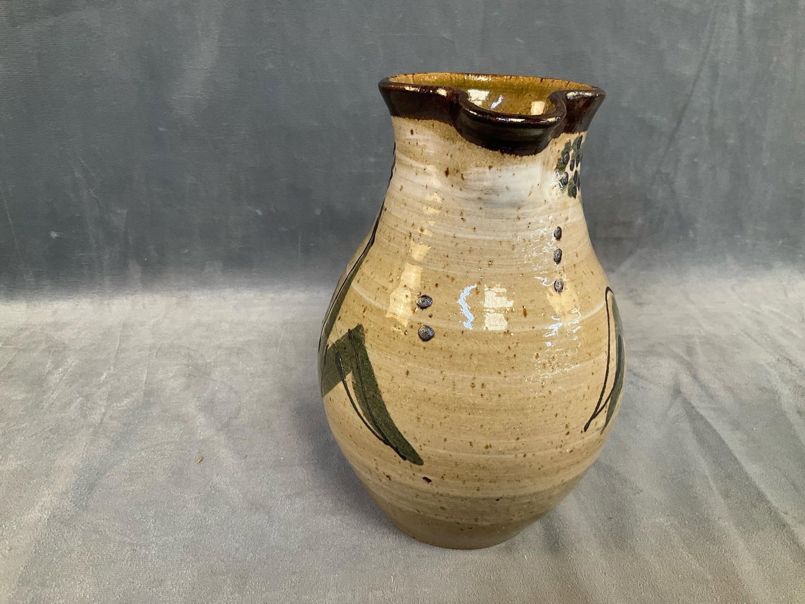 Art Pottery - 11