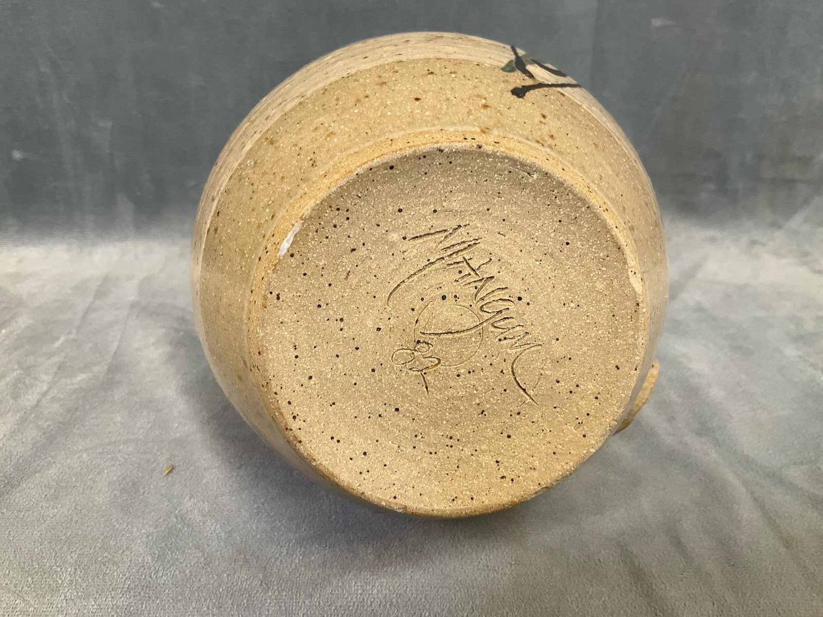 Art Pottery - 12