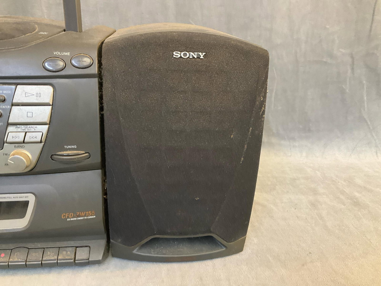 Sony "Boom Box" - 5