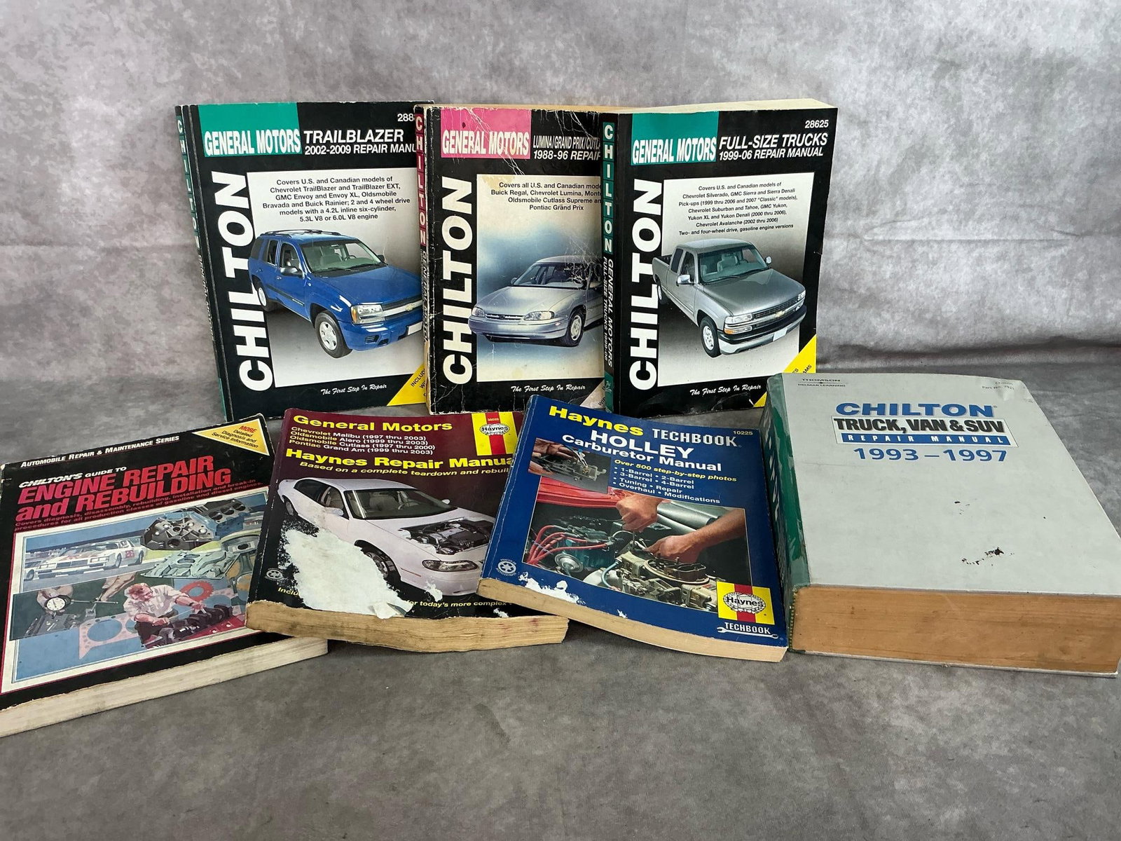 General Motors Repair Manuals & More: Seven late 1900's to early 2000's manuals. Includes 1988-1996 General Motors cars, 1999-2006 Full size trucks, and 2002-2009 Trailblazer manuals. Also, Chilton's 1993-1997, Engine Repair1983,