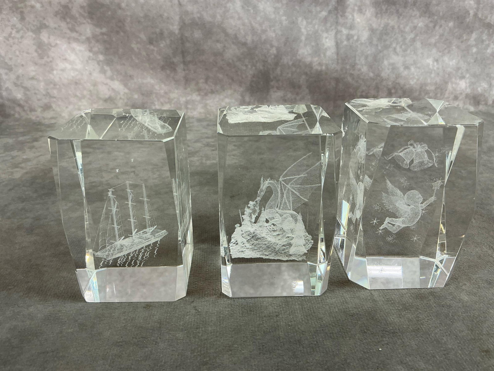 Paperweights & 3D Cubes - 9