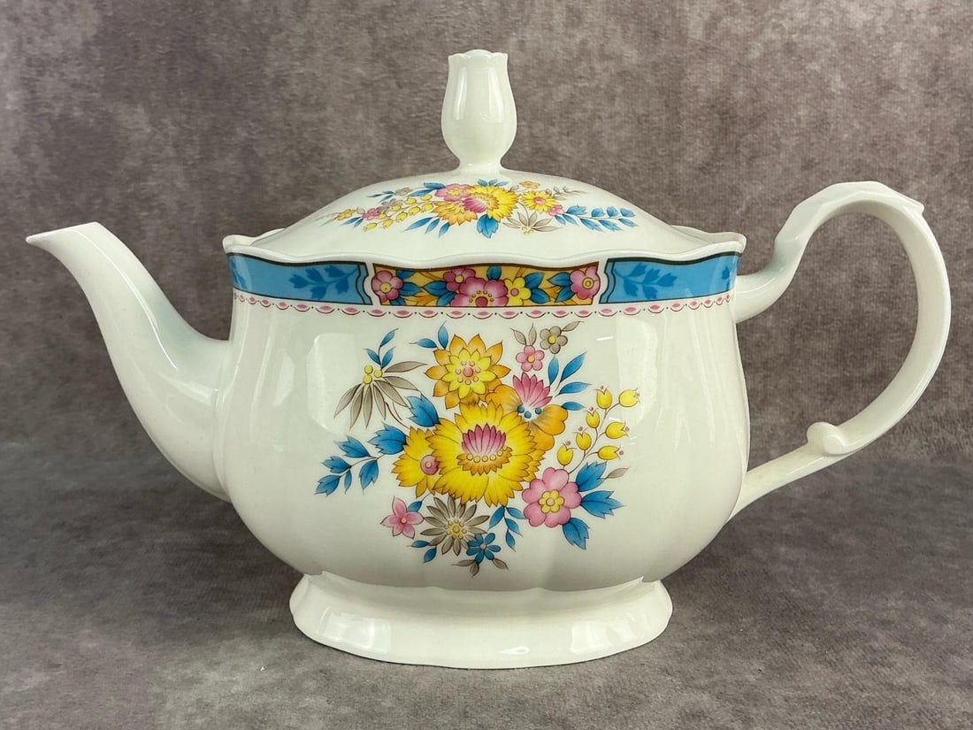 Mikasa Tea Set - 4