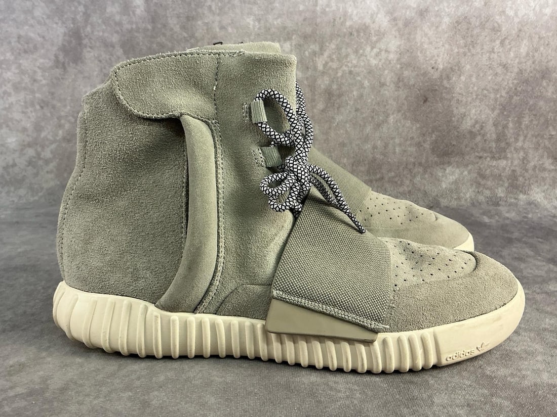 Yeezy Boost - 5