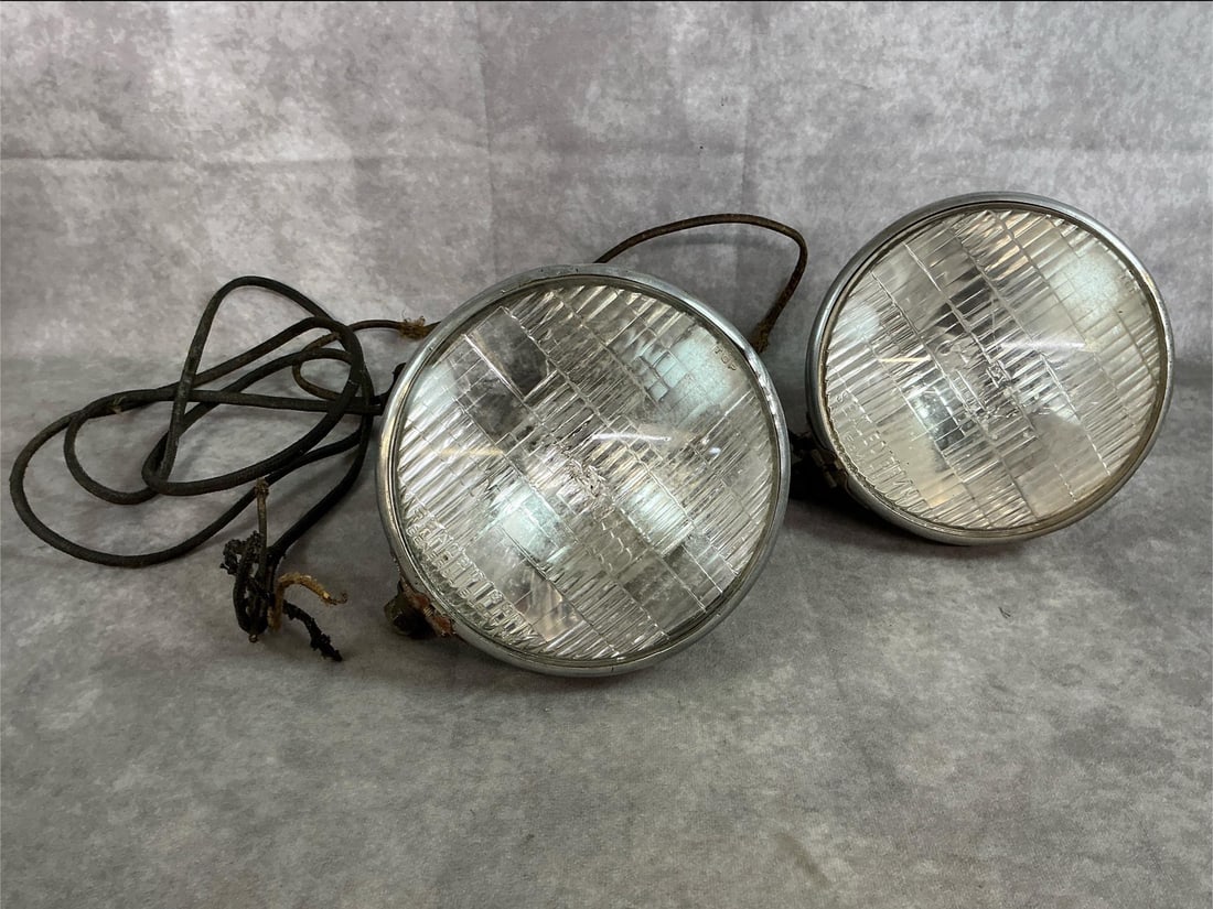 Antique Car Headlights - 6