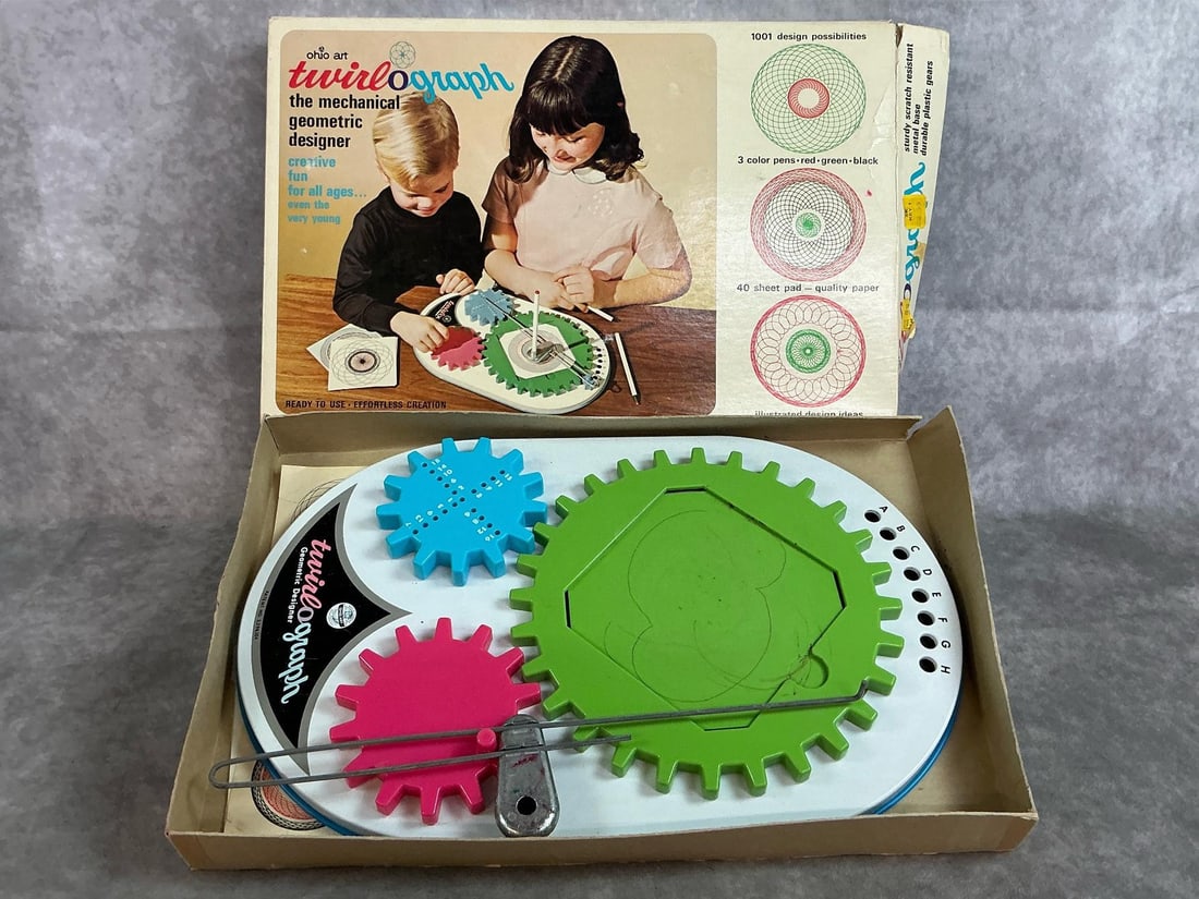 Spirograph, Snoopy Game & More - 7