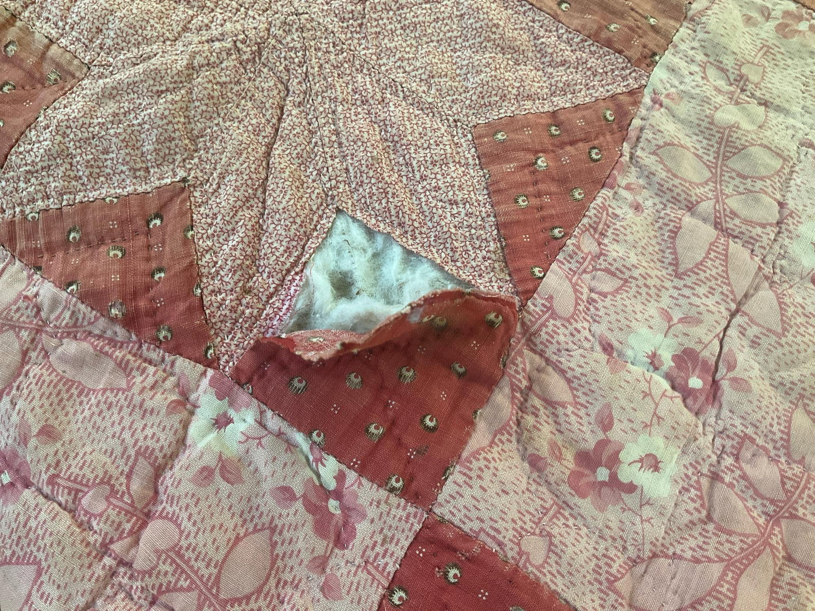 Star Pattern Quilt - 6