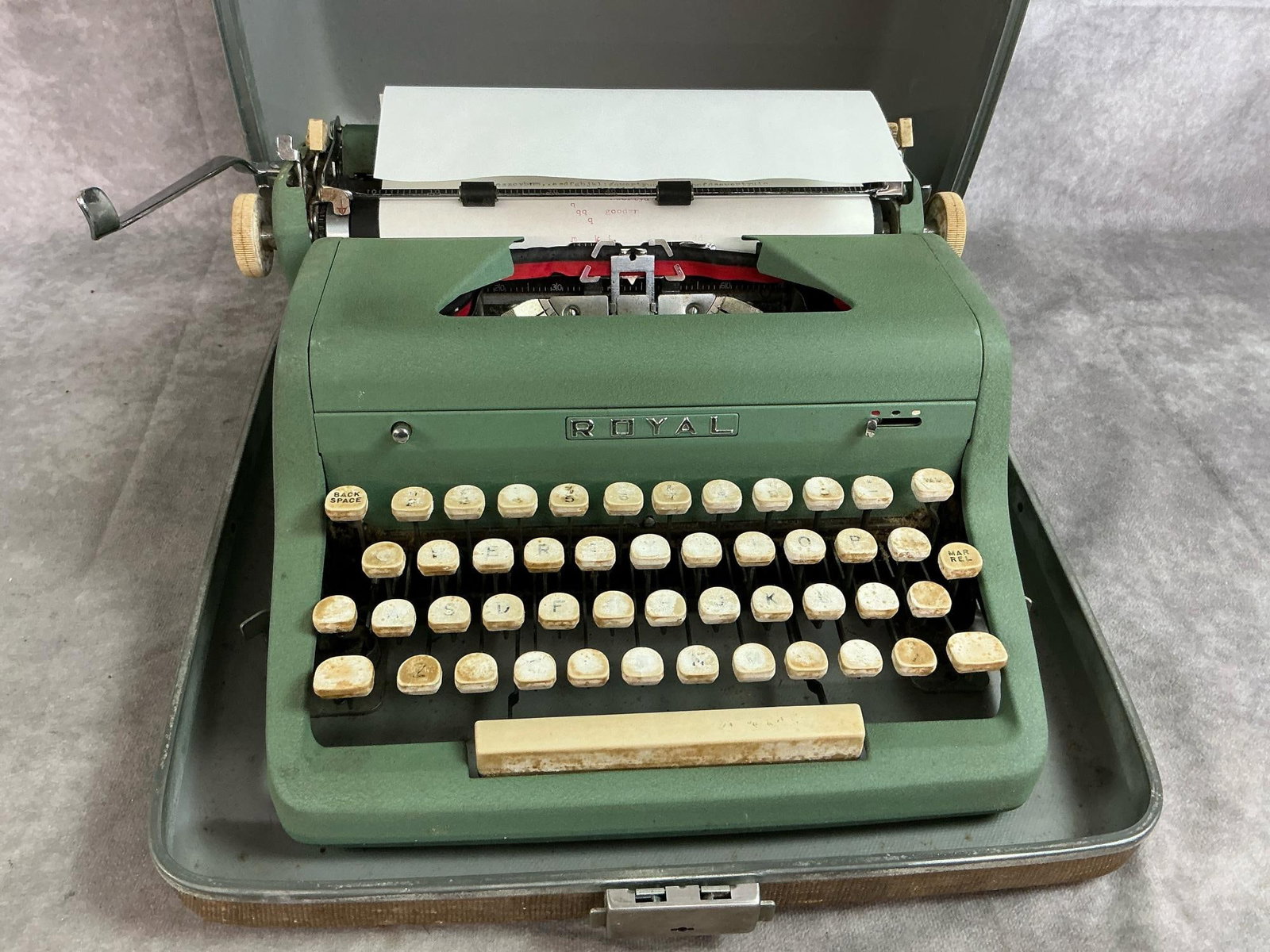 Auto Analyzer & Manual Typewriter - 2