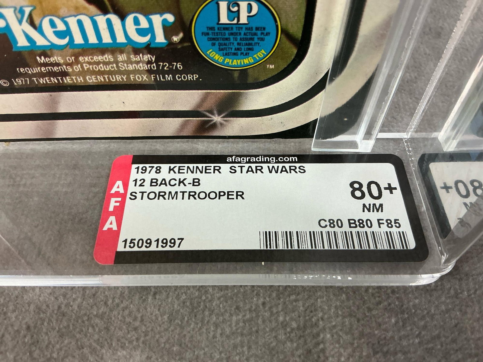 Stormtrooper 80+ NM - 4