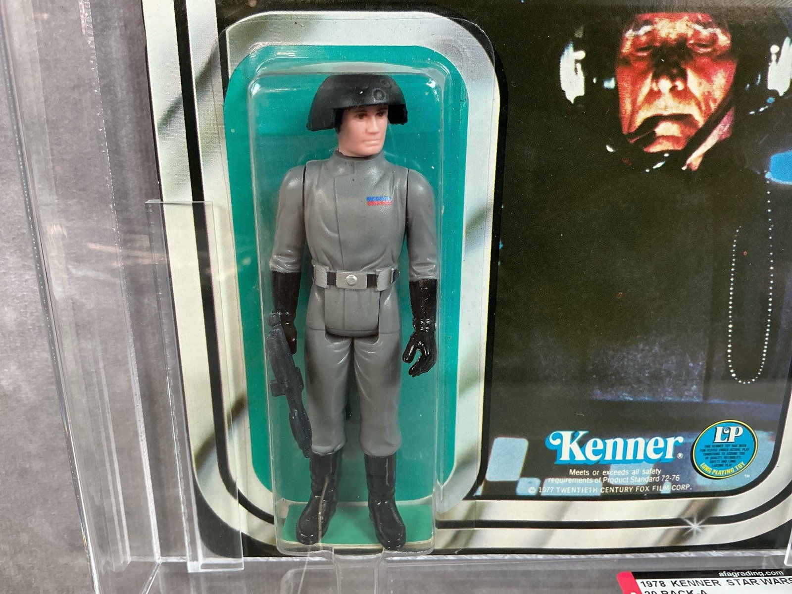 Death Squad Commander 85 NM+ - 3