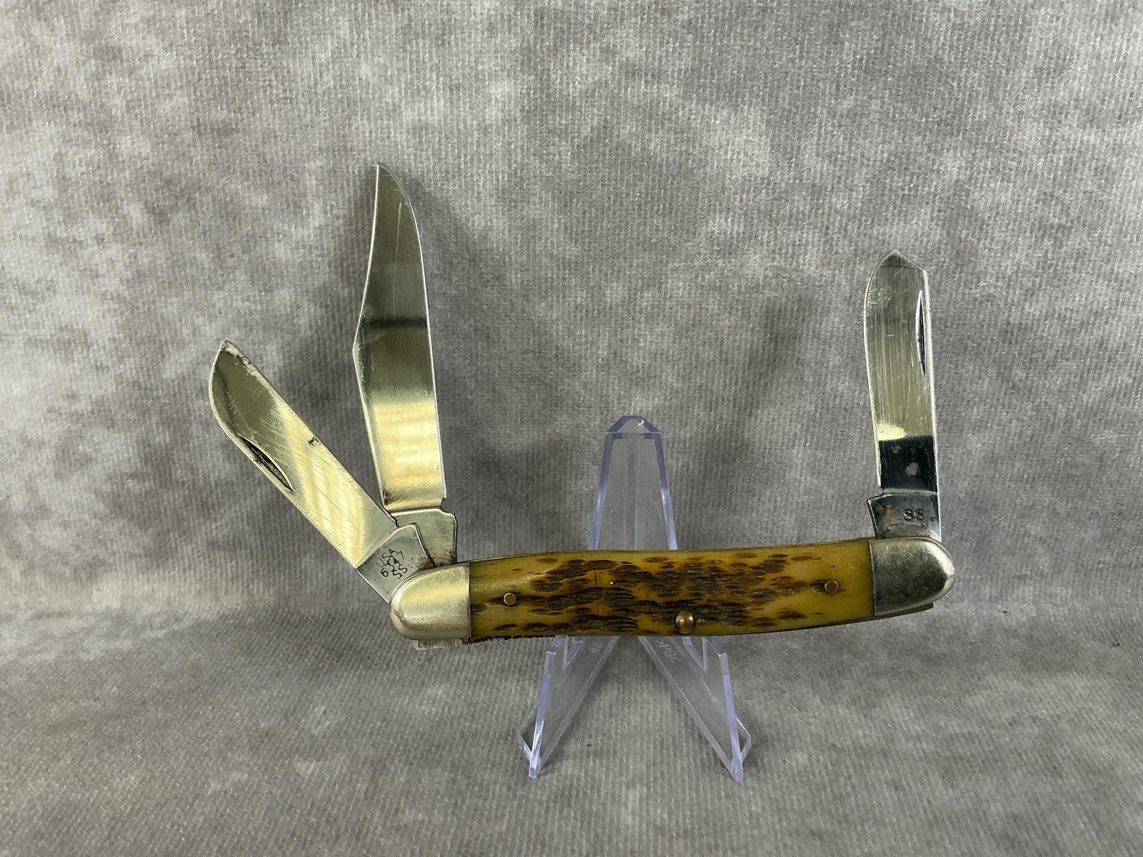 Stockman With Bone Handle - 2