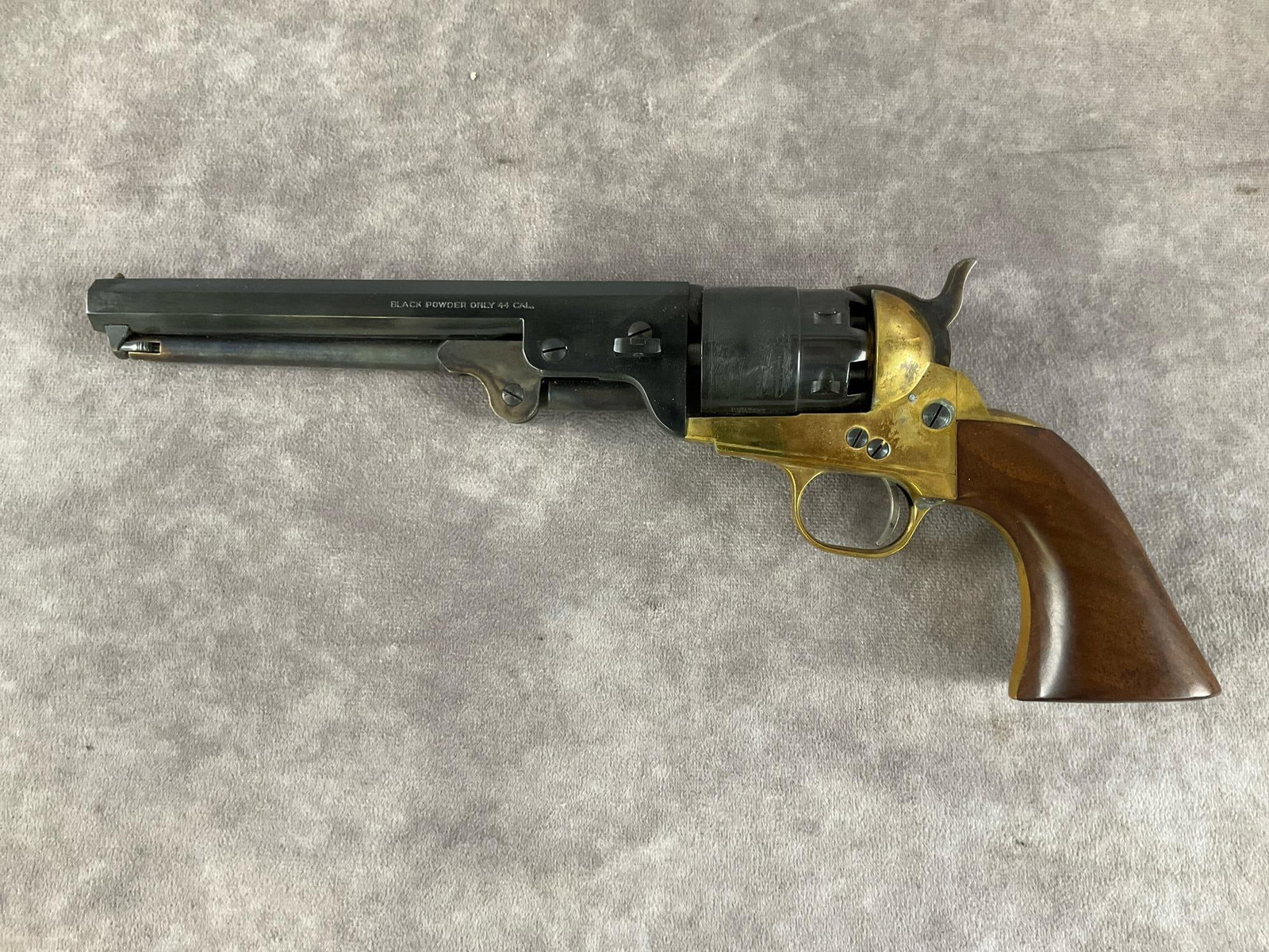 F.Ili Pietta Black Powder Revolver (1 of 9)