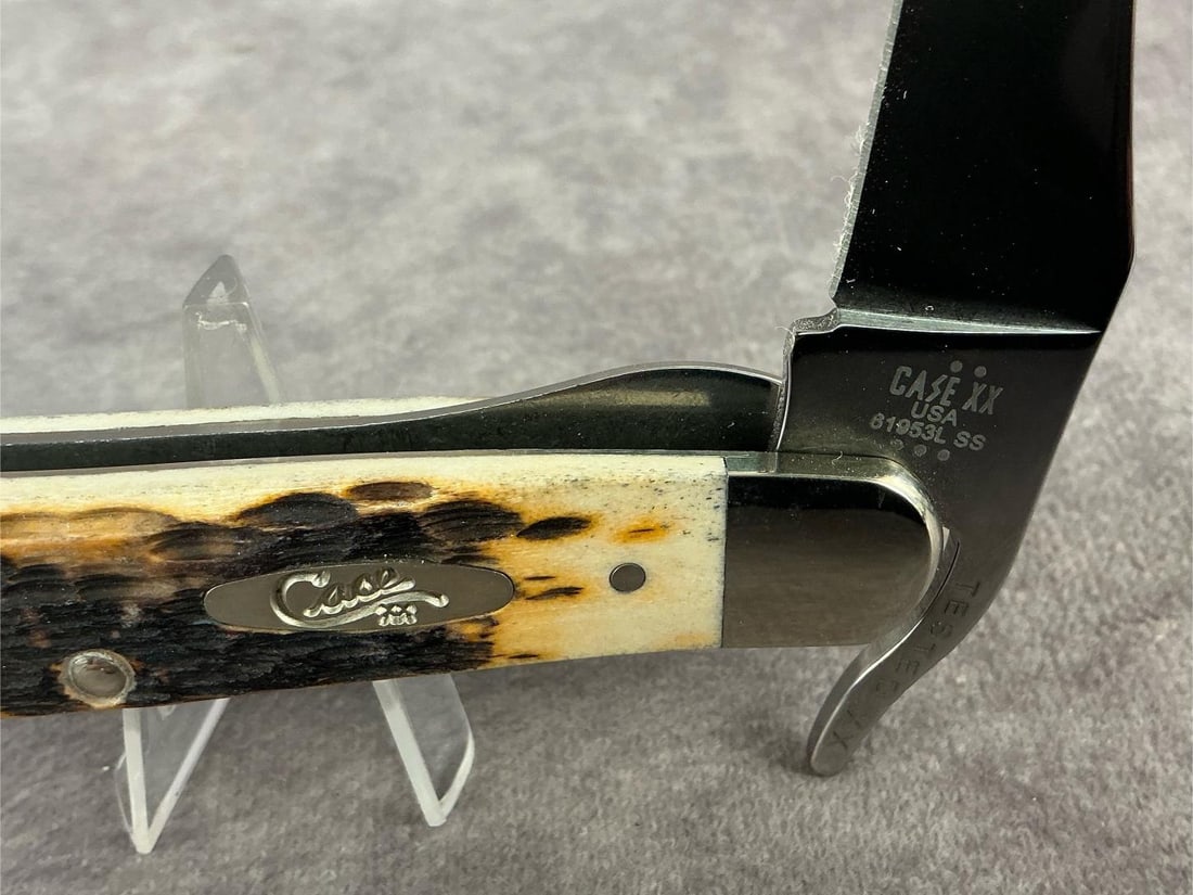 Amberbone Knife - 3
