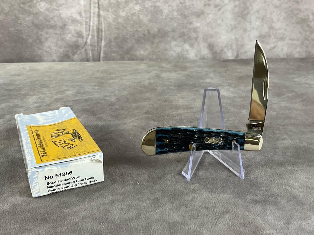 Mediterranean Blue Peach Seed Jigged Bone Knife: Case XX Sway Back, pocket worn. TB61117ss. Tight snap, includes original box. Box measures 4.5 inches wide X 1.75 inches tall.