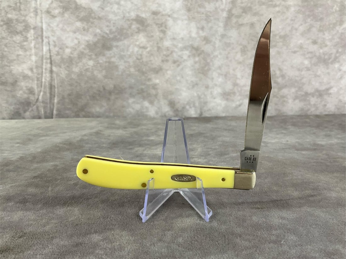 Yellow Synthetic Smooth Knife - 2