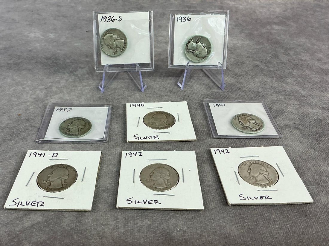 Pre 1964 Quarters: Eight 1936 through 1942 Washington head quarters. All in good circulated condition. Total weight 2.14 ozt.