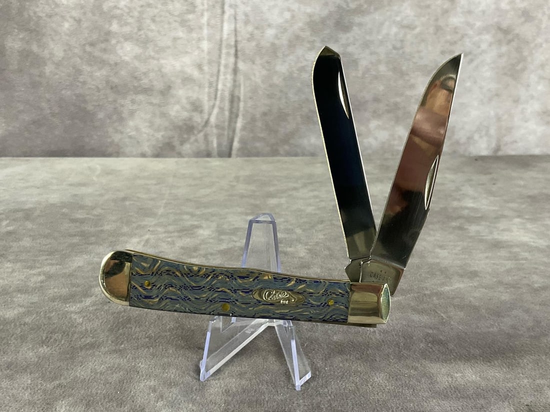 Blue Curly Oak Knife - 2