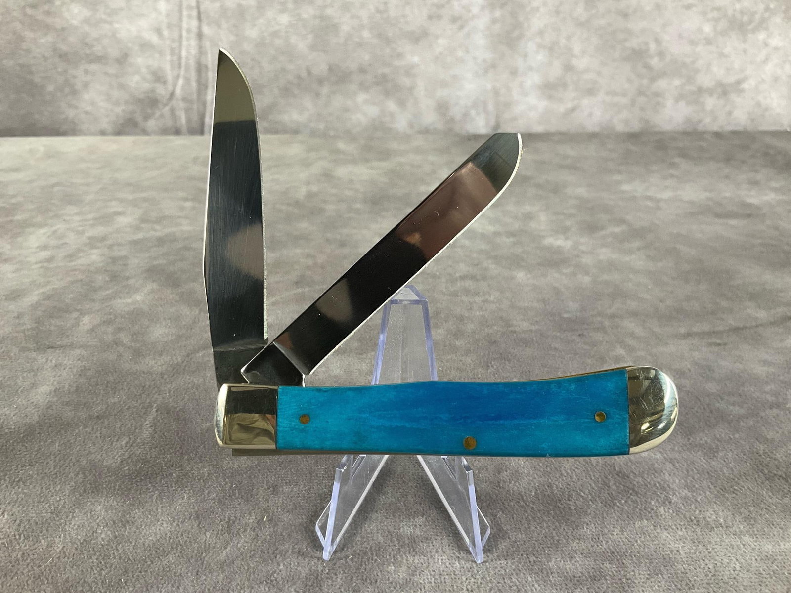 Caribbean Blue Bone Knife - 4