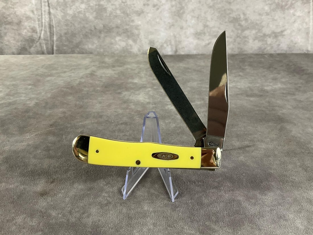 Yellow Synthetic Smooth Knife - 2