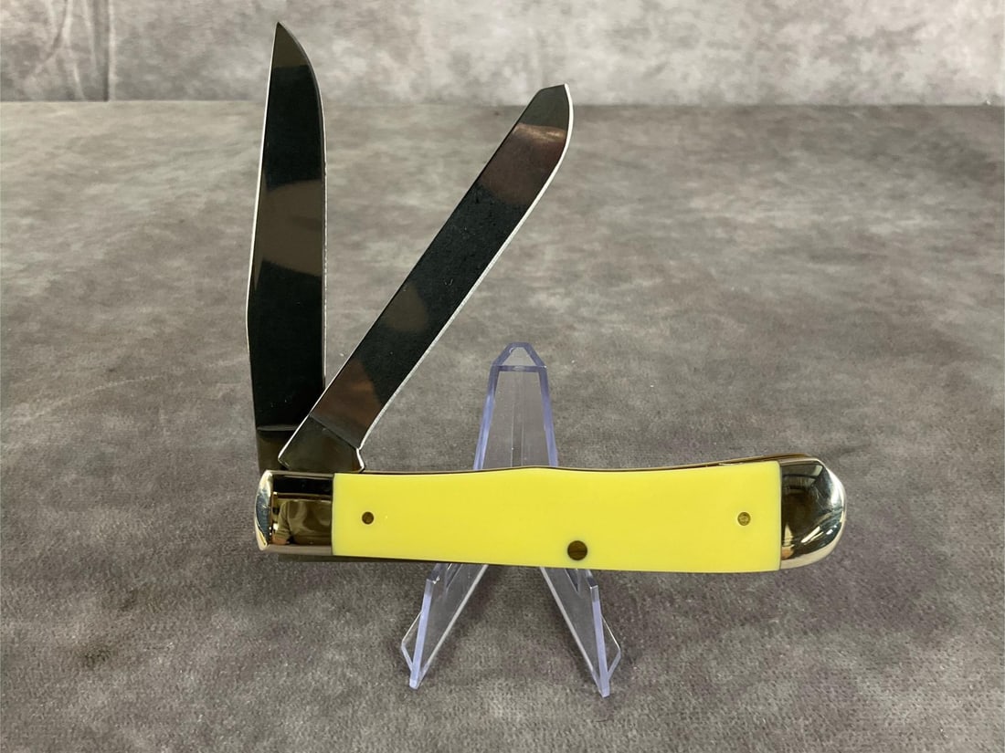 Yellow Synthetic Smooth Knife - 4