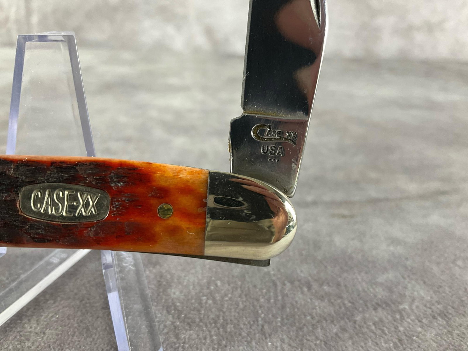 Peach Seed Jigged Bone Knife. - 3