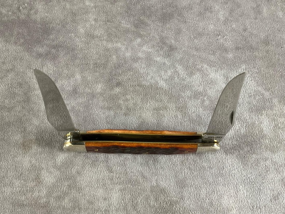 Peach Seed Jigged Bone Knife. - 5