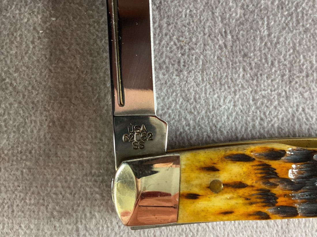 Burnt Amber Jigged Bone Knife - 4