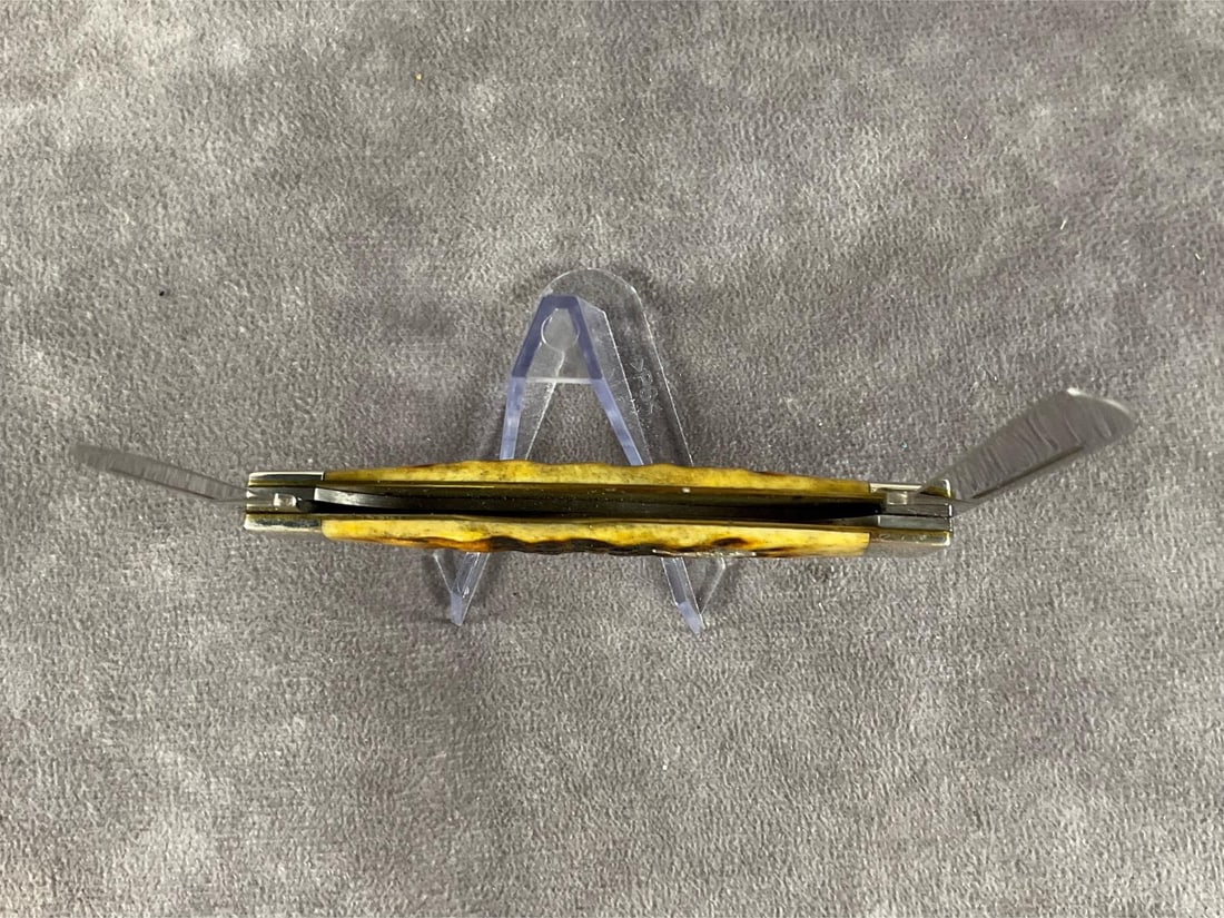 Burnt Amber Jigged Bone Knife - 6