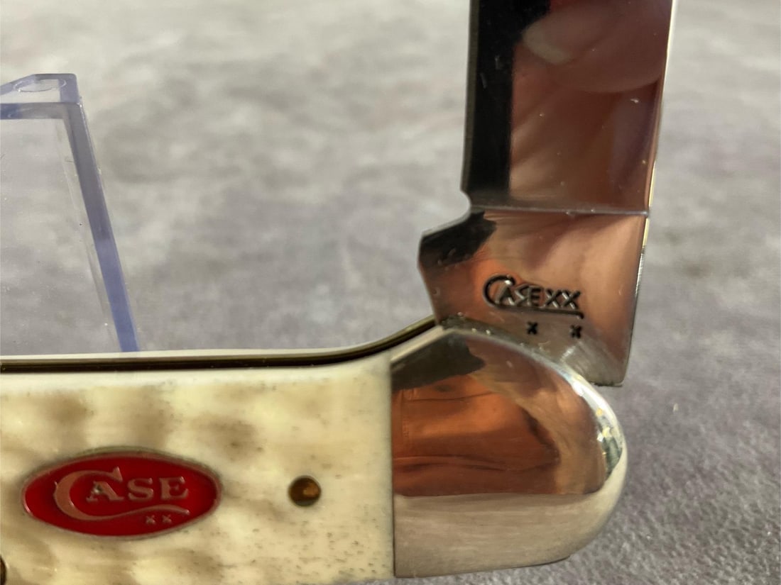 White Jigged Bone Knife - 3
