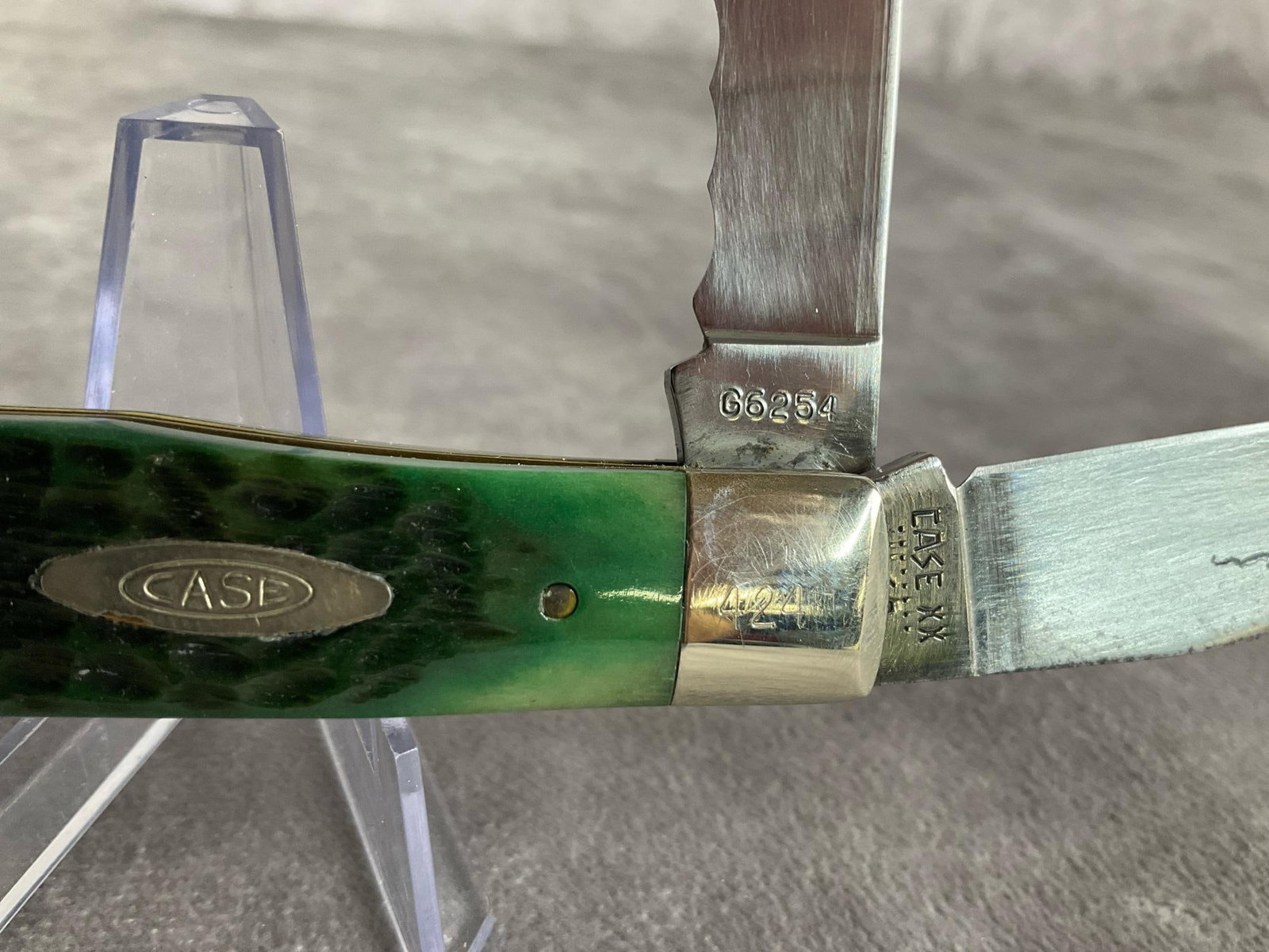 Green Jigged Bone Knife - 3