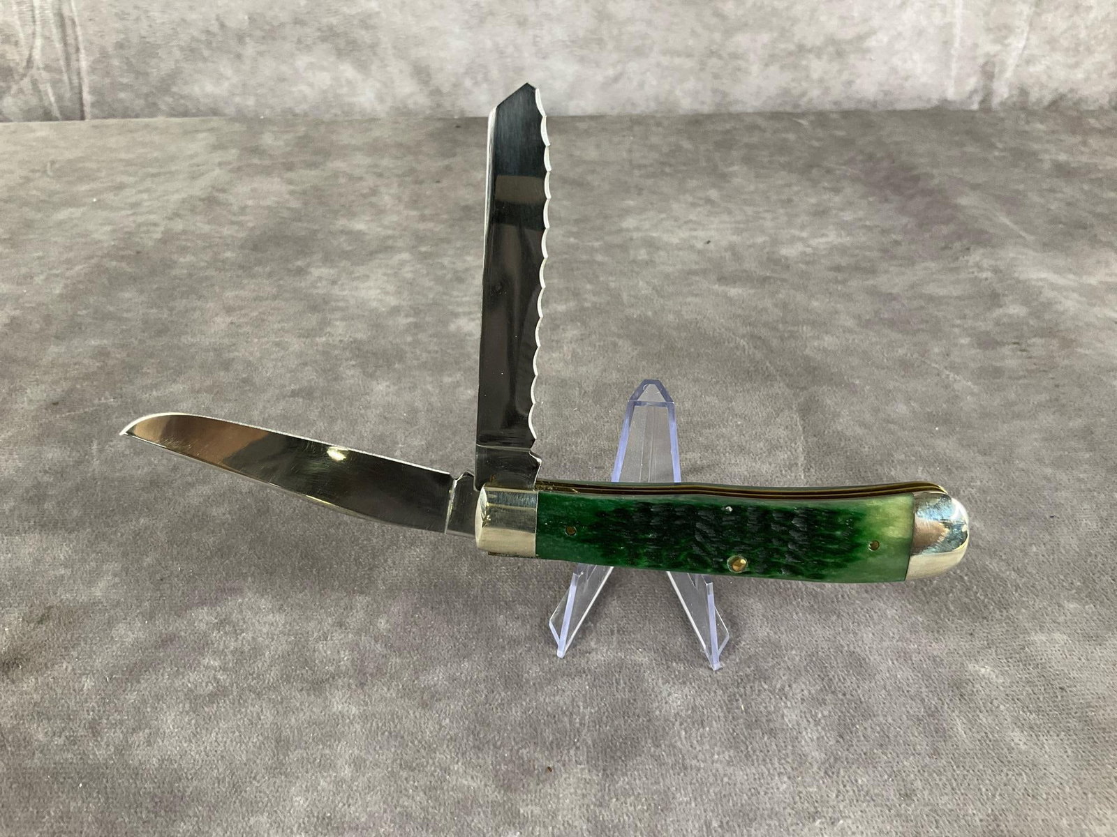 Green Jigged Bone Knife - 4