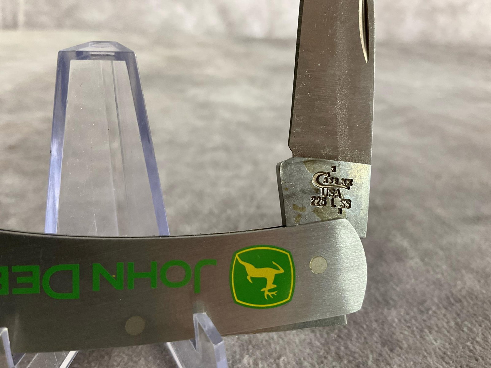 John Deere Lockback Knife - 3