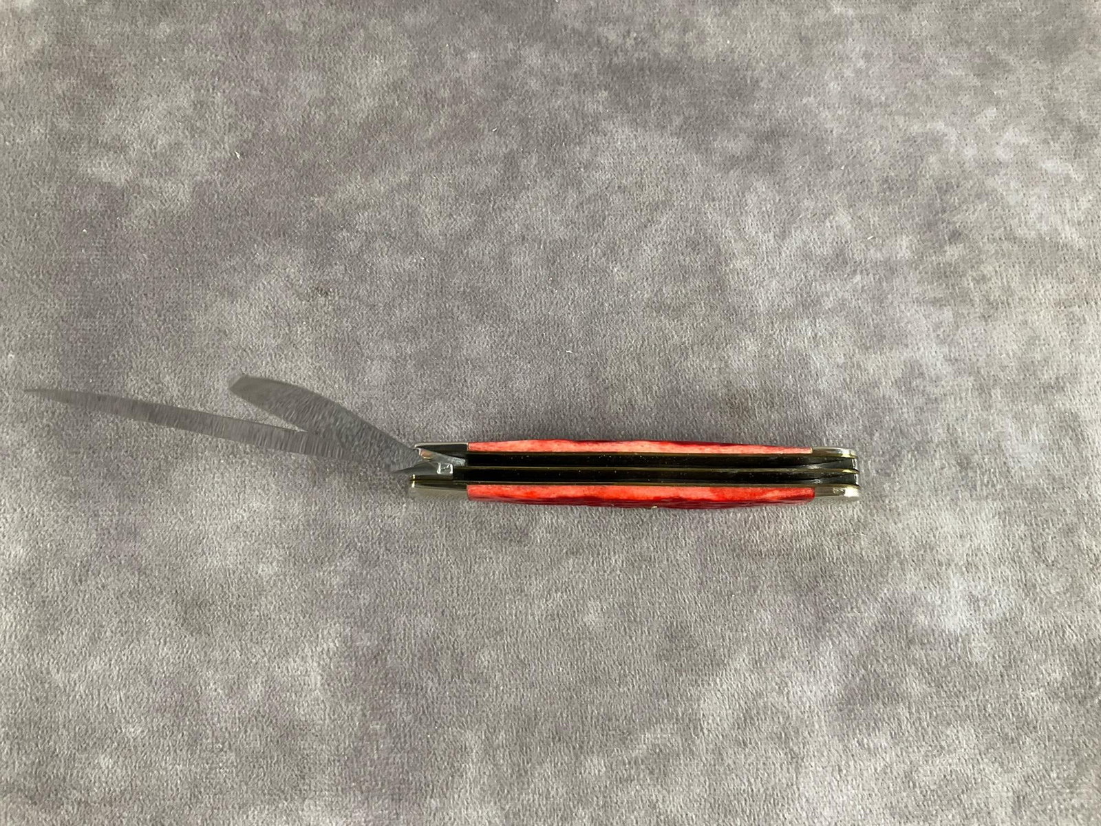 Jigged Red Bone Knife - 6