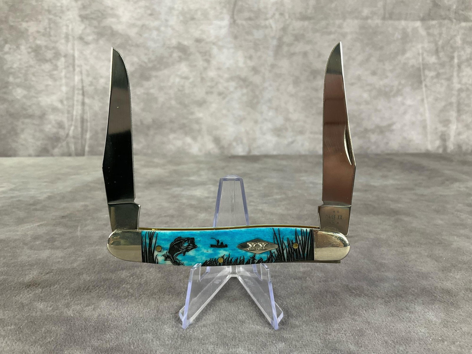 Smooth Caribbean Blue Bone Knife - 2